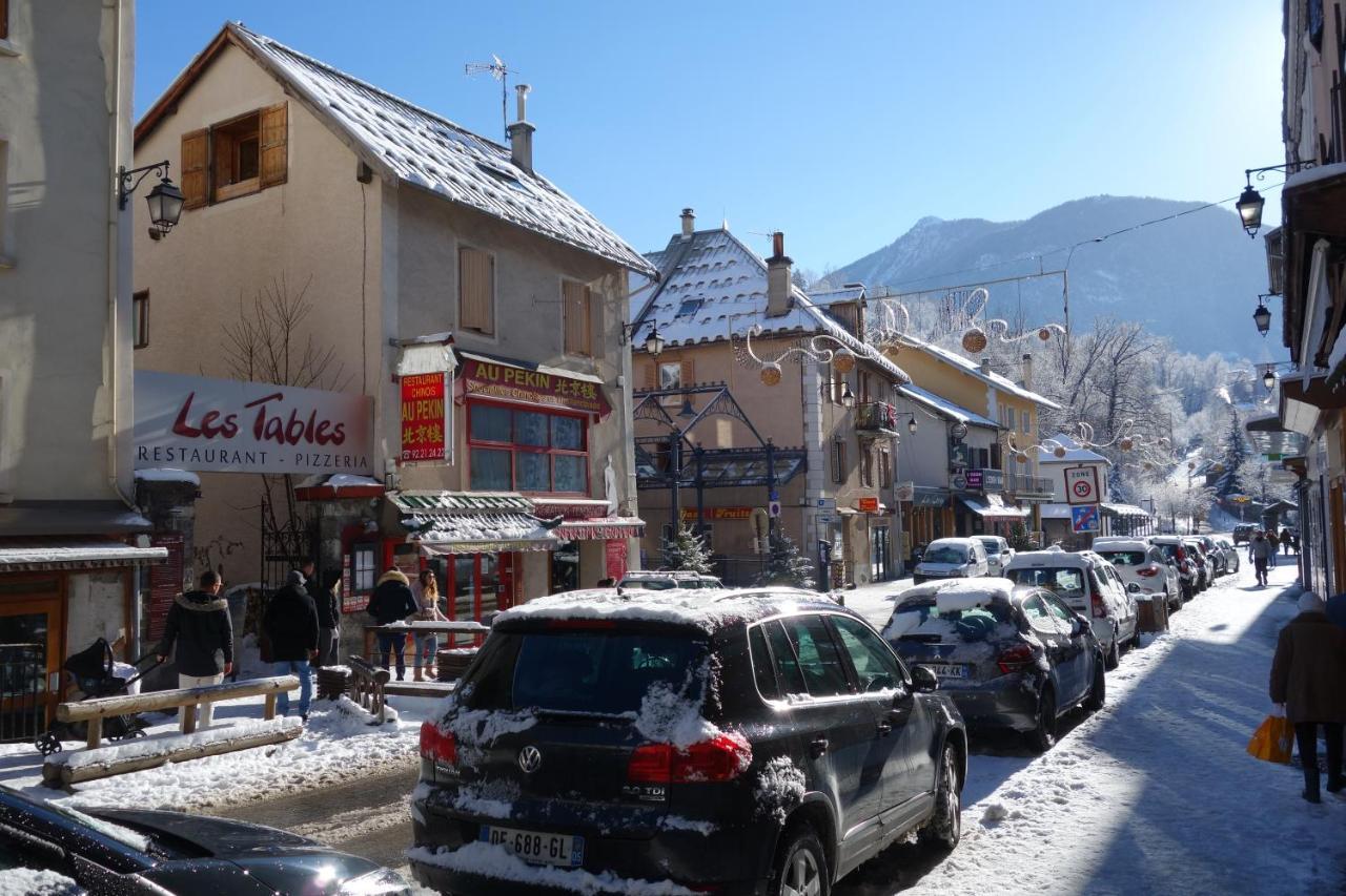 Appartement Cosy Montagne, Centre Ville De Briancon Eksteriør bilde